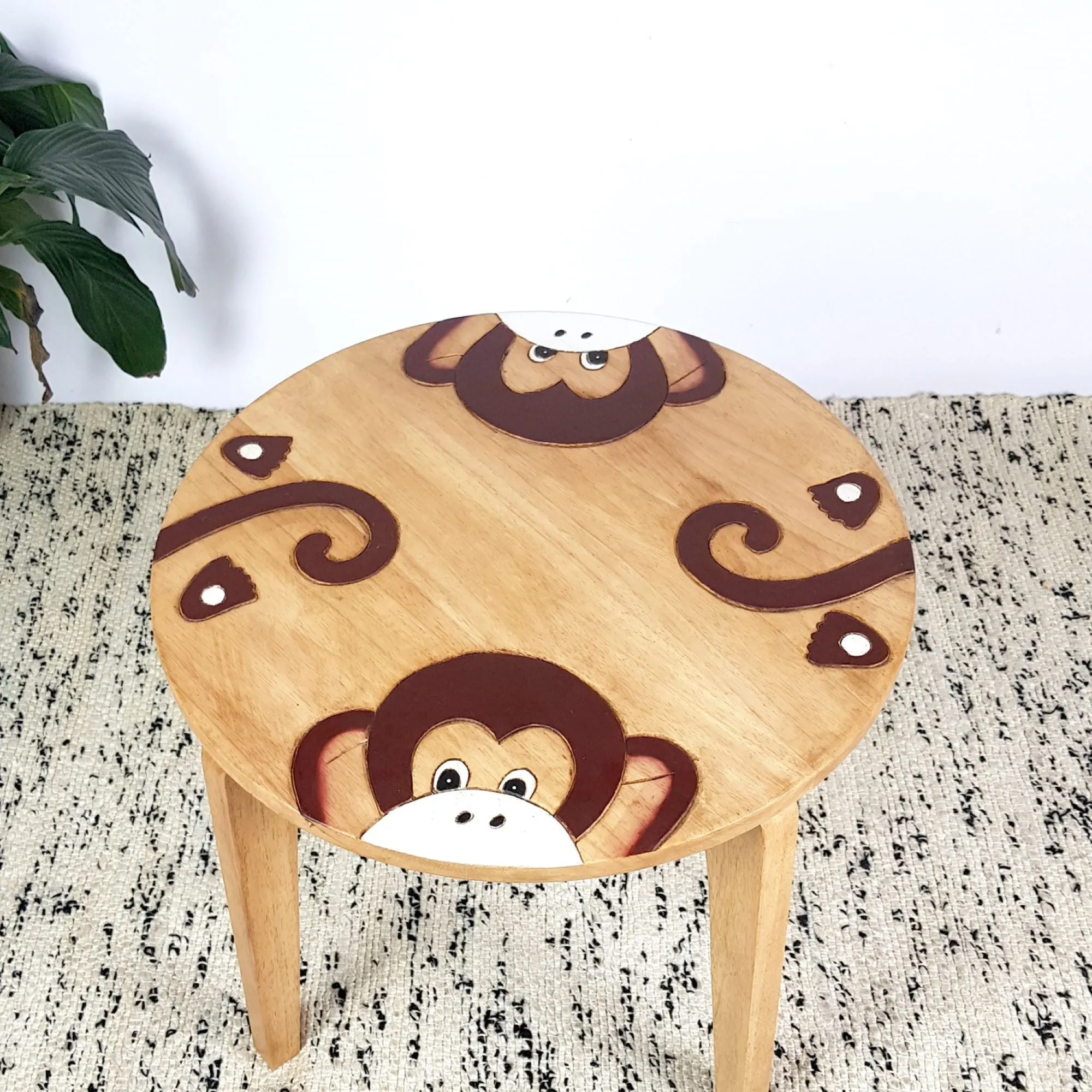 Childrens furniture Wooden Table   2 Chairs Set MONKEY Design Carved Timber Children Furniture