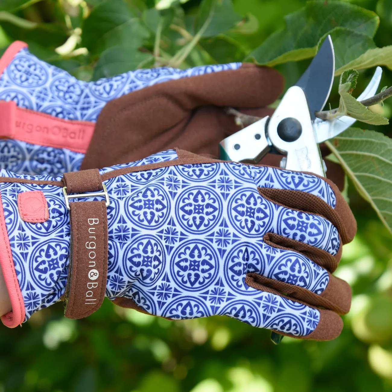 Love The Glove - Artisan - S/M