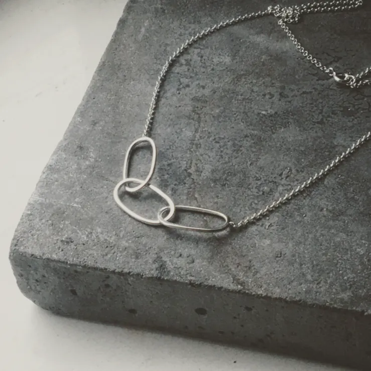 Soikea Kolme Necklace Silver