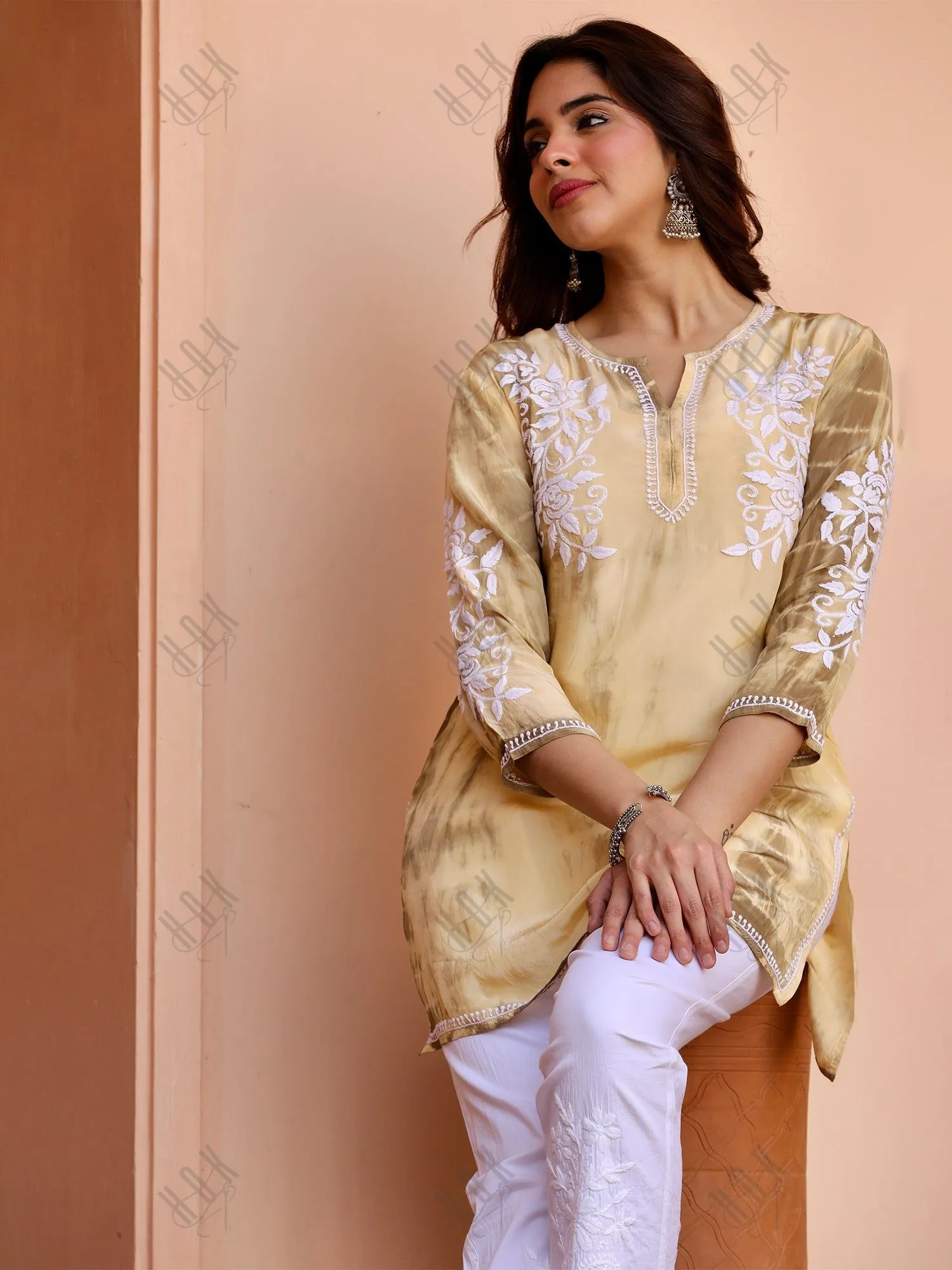 Tanvi in Saba Chikankari Short kurta in Crepe Silk - Beige