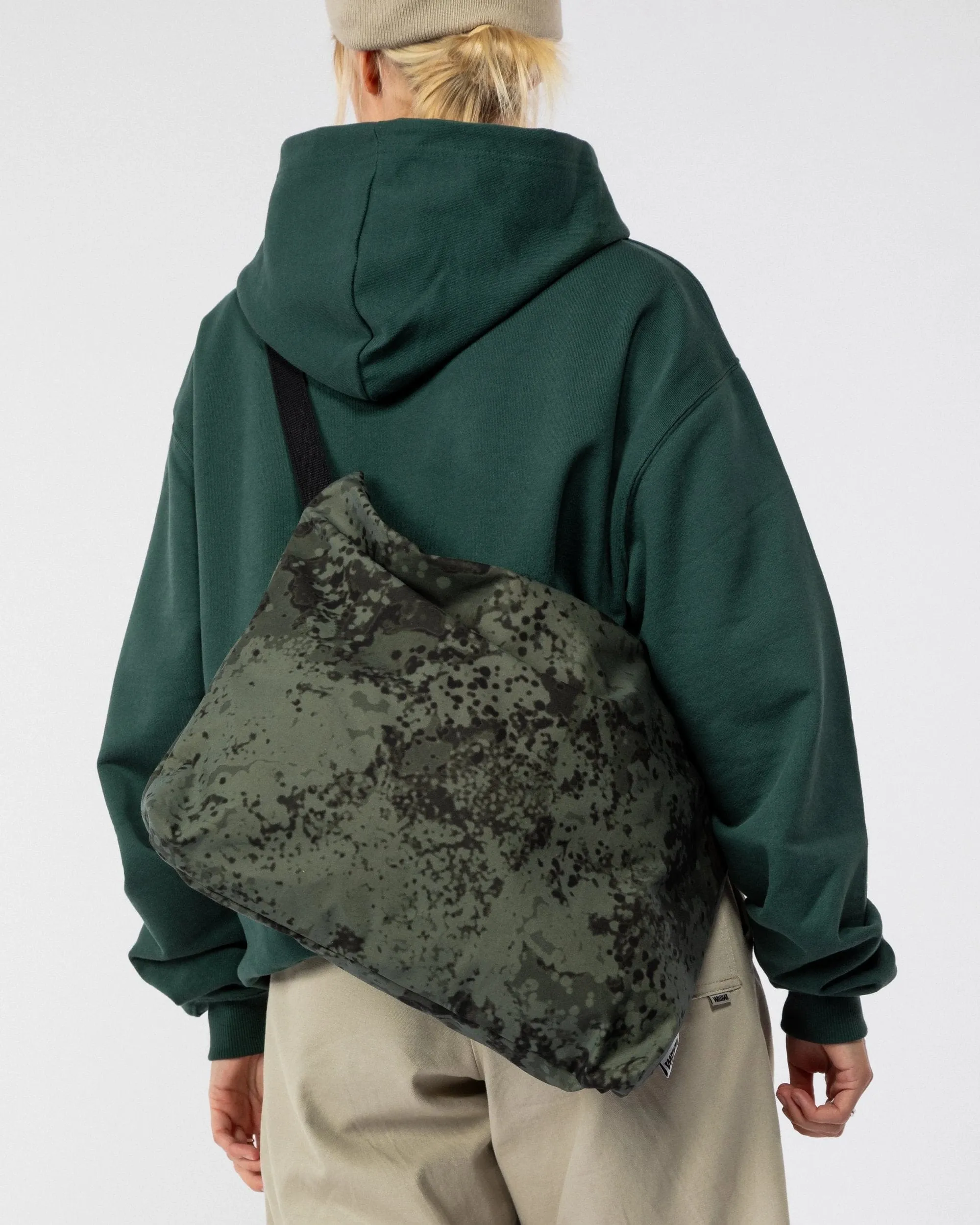 Water Resistant Messenger Bag - Kae Camo